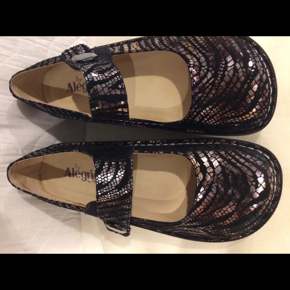 Alegria "Onyx Jungle" Paloma Mary Janes